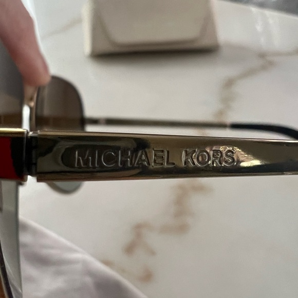 Sunglasses michael kors polarized - Picture 5 of 10